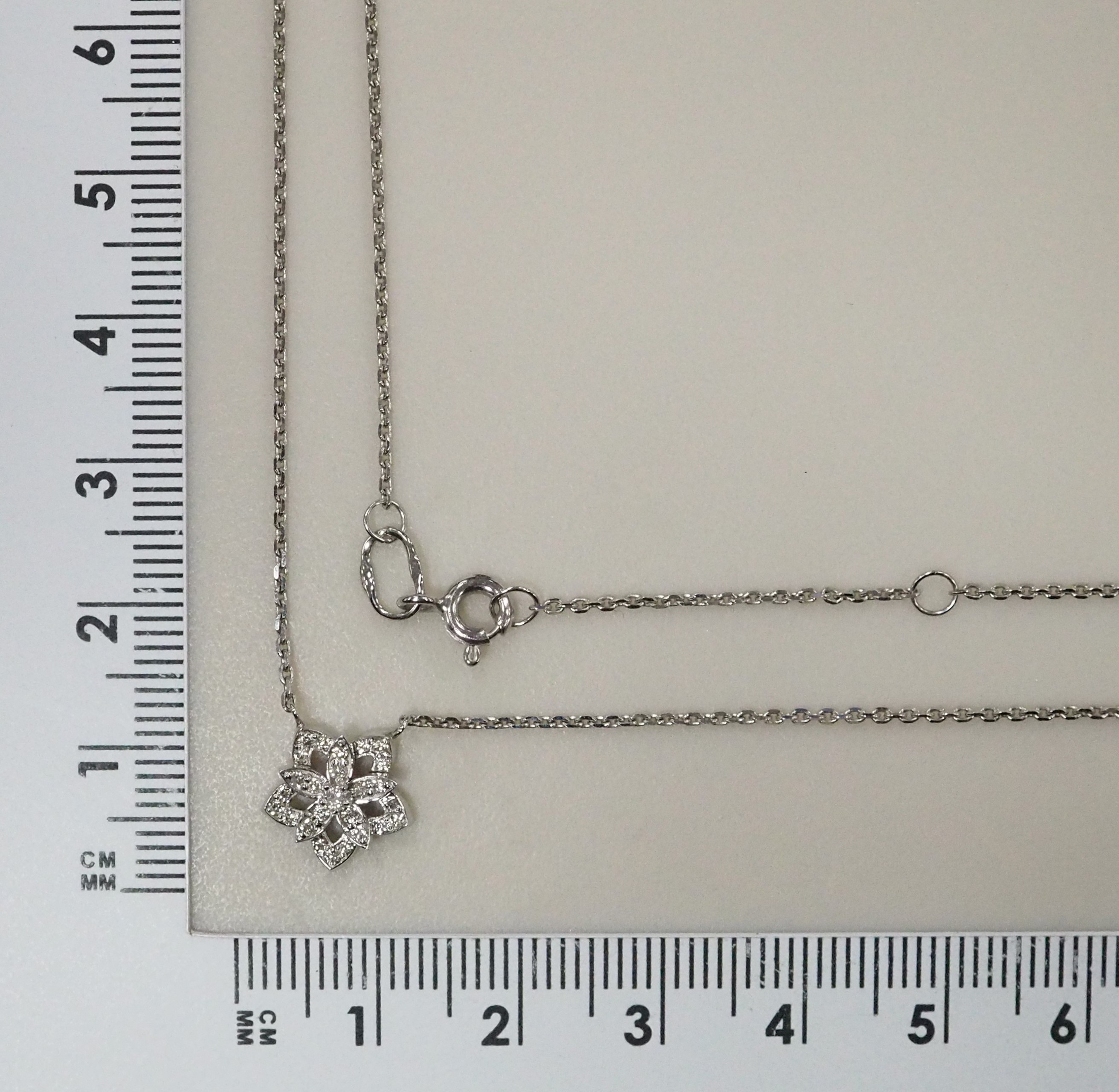10791-000008 Подвеска на цепи (Au 585)